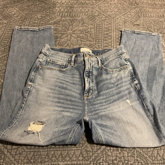 LOFT High Waisted Crop Straight Leg Jean. Size 4/27 - Picture 5 of 8
